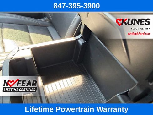 Used 2023 Chevrolet Suburban Premier AWD/4WD image 19