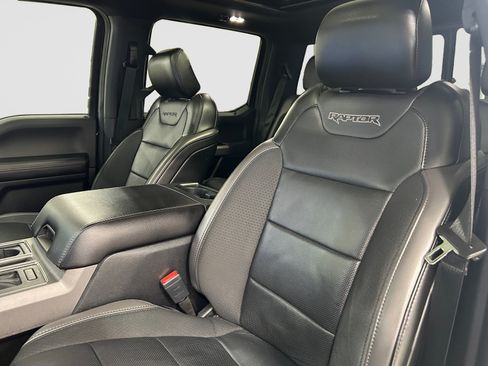 Used 2020 Ford F150 Raptor w/ Equipment Group 802A Luxury AWD/4WD image 8