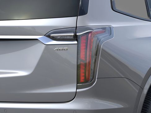 New 2025 Cadillac XT6 Sport w/ Technology Package image 11