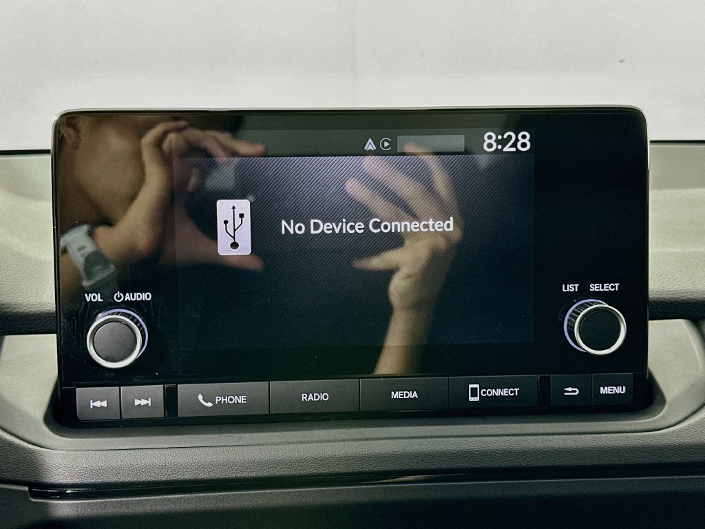 Certified 2025 Honda Accord LX image 13