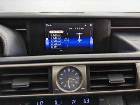 Used 2016 Lexus IS 200t image 28