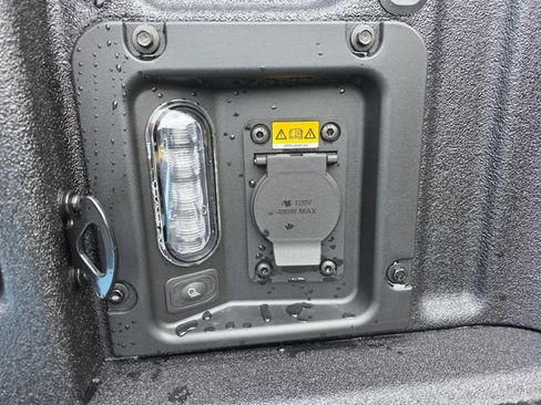 New 2026 Ford Maverick XLT image 43