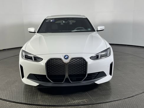Certified 2025 BMW i4 xDrive40i w/ M Sport Package image 2