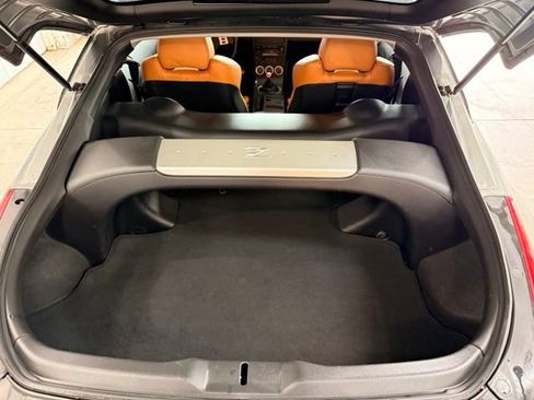 Used 2004 Nissan 350Z Touring w/ Aerodynamics Pkg RWD image 19