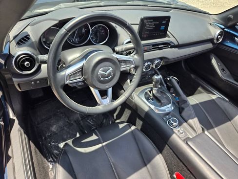 Used 2020 MAZDA MX-5 Miata Grand Touring RWD image 8