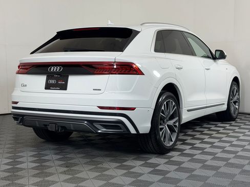 Used 2023 Audi Q8 Premium Plus w/ Premium Plus Package AWD/4WD image 9