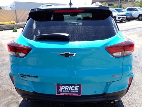 Used 2021 Chevrolet TrailBlazer RS w/ Technology Package AWD/4WD image 3