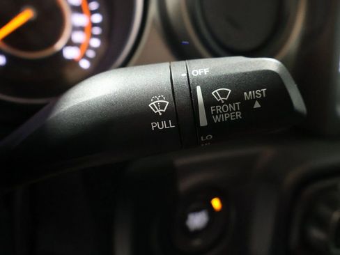 Certified 2021 Jeep Wrangler Sport S image 41