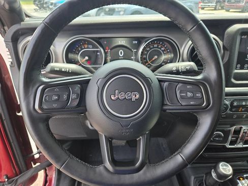 Used 2021 Jeep Gladiator Sport AWD/4WD image 33