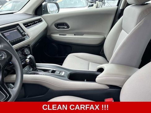 Used 2018 Honda HR-V LX image 18
