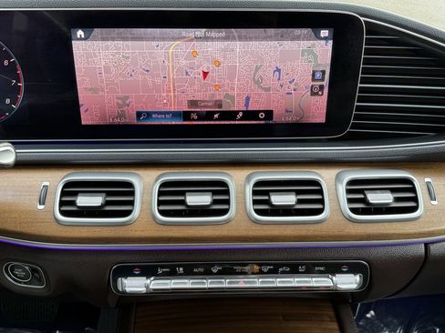 Used 2020 Mercedes-Benz GLE 350 4MATIC w/ AMG Line Exterior image 33