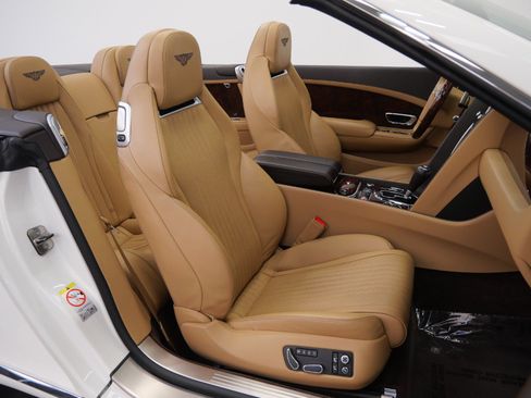 Used 2018 Bentley Continental GT AWD/4WD image 22