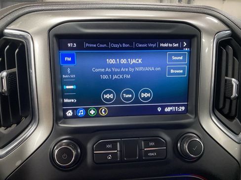 Used 2021 Chevrolet Silverado 2500 LT w/ Convenience Package image 33