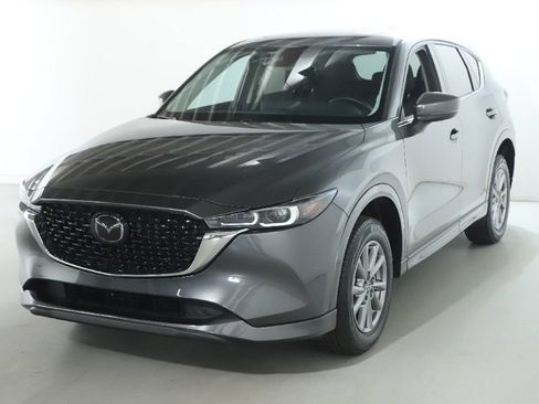 Used 2024 MAZDA CX-5 AWD 2.5 S w/ Preferred Package image 3