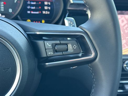 New 2026 Porsche Macan image 28