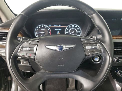 Used 2017 Genesis G90 3.3T Premium RWD image 35