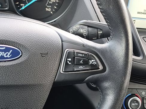 Used 2019 Ford Escape SEL AWD/4WD image 26
