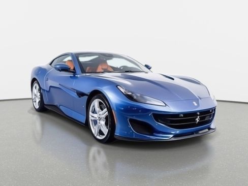 Used 2021 Ferrari Portofino M image 5