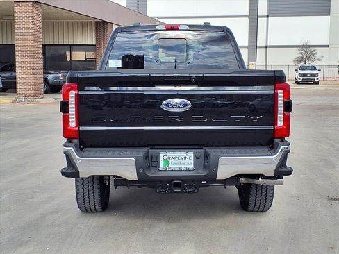 New 2026 Ford F250 Lariat w/ Lariat Premium Package image 5