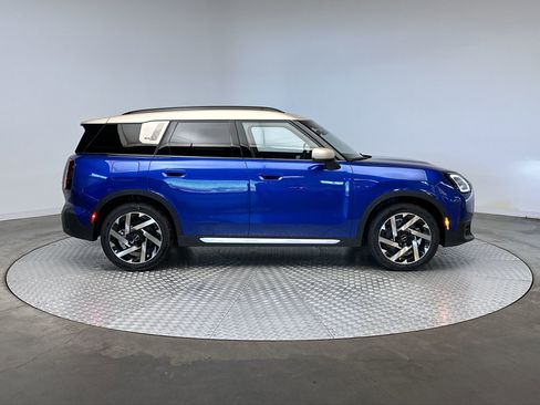 New 2026 MINI Cooper Countryman S w/ Comfort Package Max image 10
