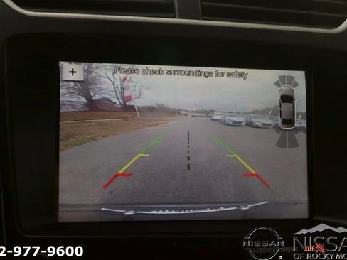 Used 2018 Ford Explorer XLT w/ Equipment Group 202A image 29