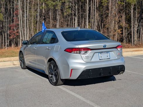 Used 2023 Toyota Corolla SE image 5