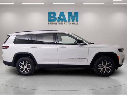 New 2025 Jeep Grand Cherokee L Limited image 8