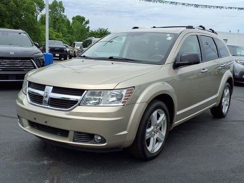 Used 2009 Dodge Journey R/T w/ Convenience Group II AWD/4WD image 5