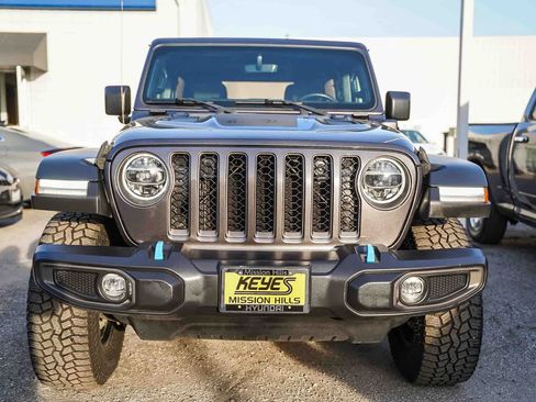 Used 2021 Jeep Wrangler Unlimited Rubicon 4xe AWD/4WD image 2