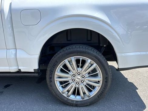 Used 2025 Ford F150 Platinum w/ Equipment Group 703A Plus AWD/4WD image 10