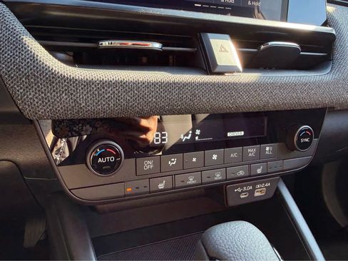 New 2026 Subaru Outback Premium AWD/4WD image 20
