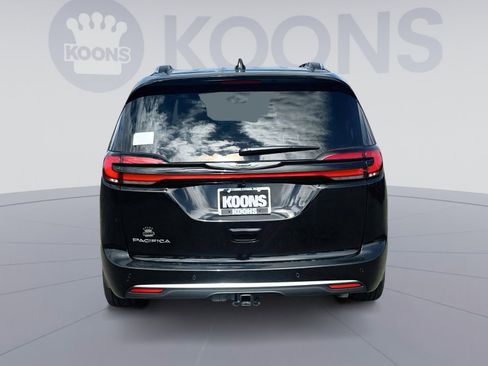 New 2026 Chrysler Pacifica Pinnacle w/ Trailer Tow Group image 5