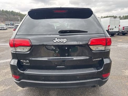 Used 2021 Jeep Grand Cherokee Laredo image 6