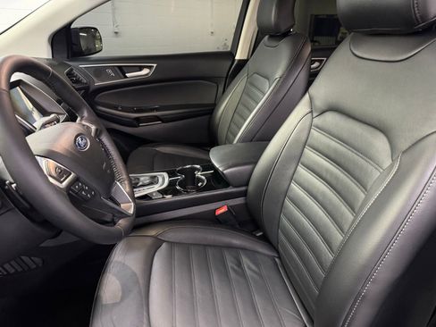 Used 2018 Ford Edge SEL w/ Equipment Group 201A image 11