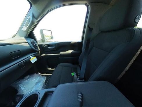 New 2025 GMC Sierra 3500 Pro w/ Convenience Package image 13