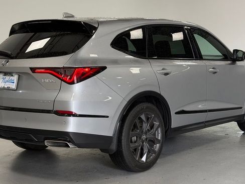 Used 2023 Acura MDX A-Spec AWD/4WD image 3