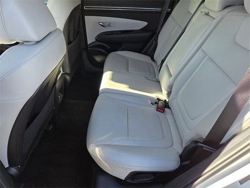 Used 2022 Hyundai Tucson Limited image 12