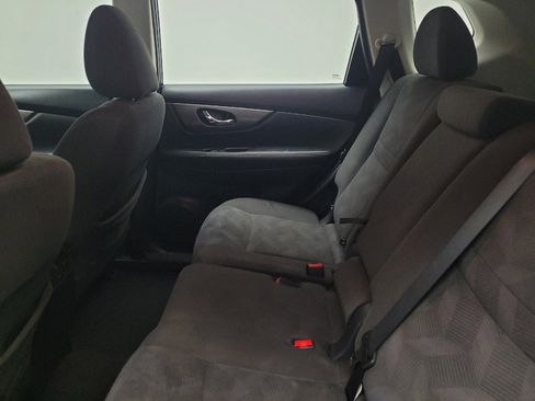 Used 2016 Nissan Rogue S image 18