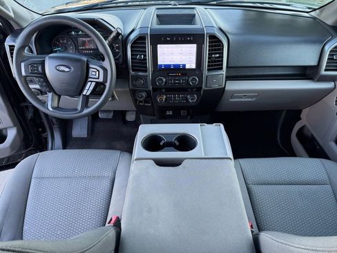 Used 2020 Ford F150 XLT w/ Heavy-Duty Payload Package image 12