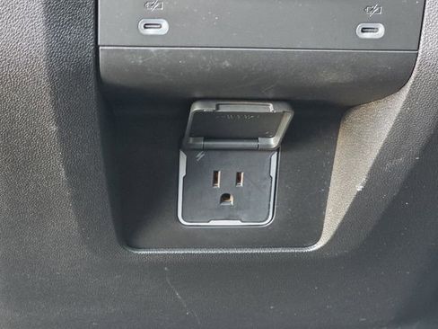 Used 2023 GMC Yukon AT4 w/ Technology Package image 20