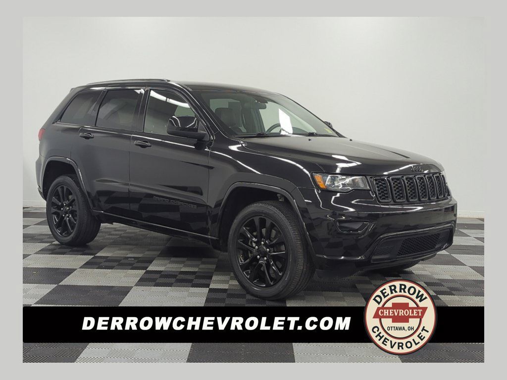 Used 2021 Jeep Grand Cherokee Laredo X AWD/4WD image 1