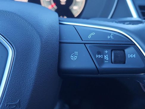 Used 2025 Audi Q5 2.0T Premium image 15