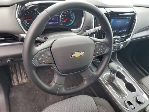 Certified 2023 Chevrolet Traverse LT image 18