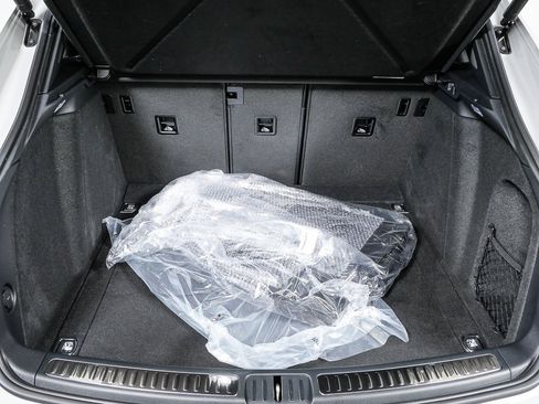 New 2026 Porsche Macan S image 34