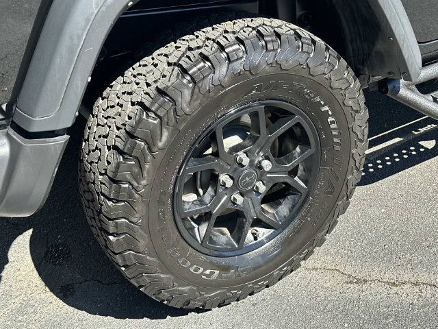 Used 2024 Jeep Wrangler Unlimited Sport AWD/4WD image 5
