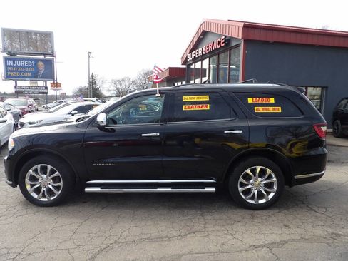 Used 2017 Dodge Durango Citadel w/ Premium Entertainment Group image 7