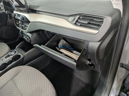 Used 2022 Ford Escape SE w/ Convenience Package image 31