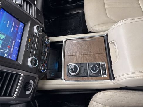 Used 2021 Ford Expedition Max Platinum AWD/4WD image 21