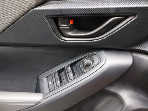 Used 2024 Subaru Crosstrek 2.0i Premium image 18