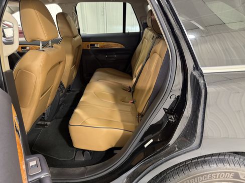 Used 2011 Lincoln MKX 2WD w/ 101A Rapid Spec Order Code image 11